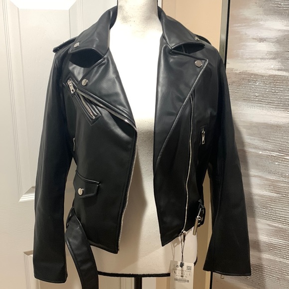 Zara Jacket - Picture 2 of 8